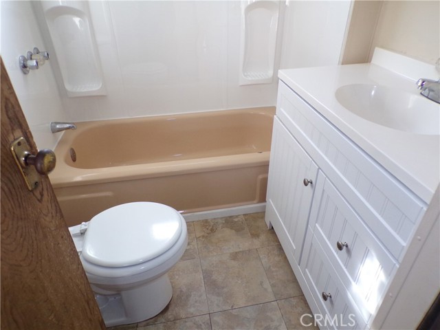 Detail Gallery Image 6 of 9 For 34447 Yucaipa Bld #40,  Yucaipa,  CA 92399 - 1 Beds | 1 Baths