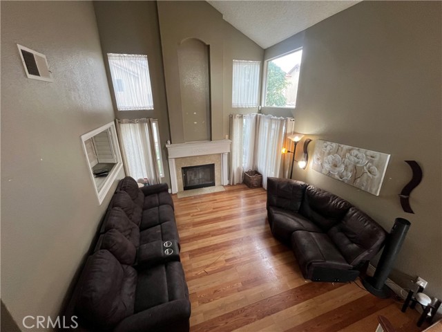 Detail Gallery Image 3 of 10 For 1491 Portrait, Perris,  CA 92571 - 4 Beds | 3 Baths