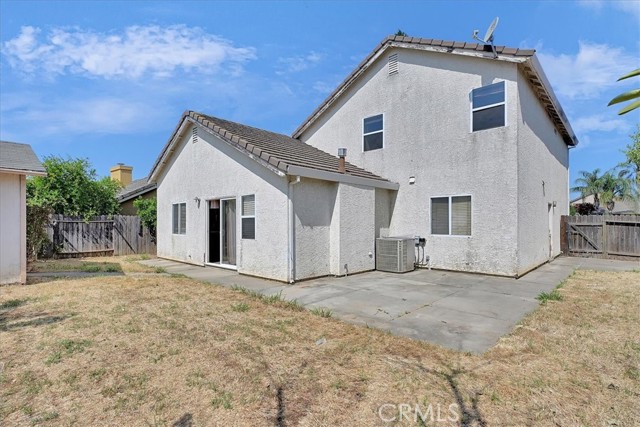1712 Cattail Drive, Marysville CA: https://media.crmls.org/medias/b290bd99-cbad-4a3a-affd-1c5b8e89822c.jpg