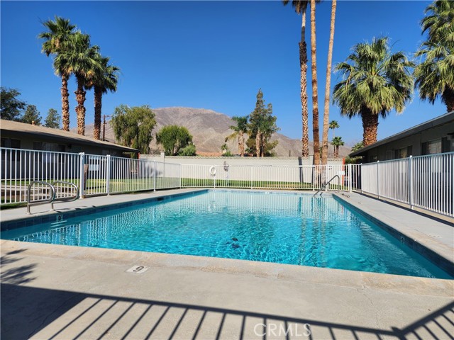 Detail Gallery Image 3 of 25 For 44440 Acacia Dr, Palm Desert,  CA 92260 - 2 Beds | 1 Baths