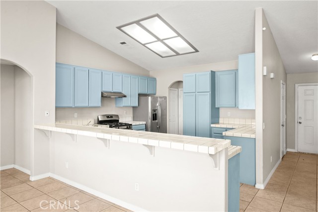 Detail Gallery Image 10 of 41 For 13229 Great Falls, Victorville,  CA 92395 - 3 Beds | 2 Baths