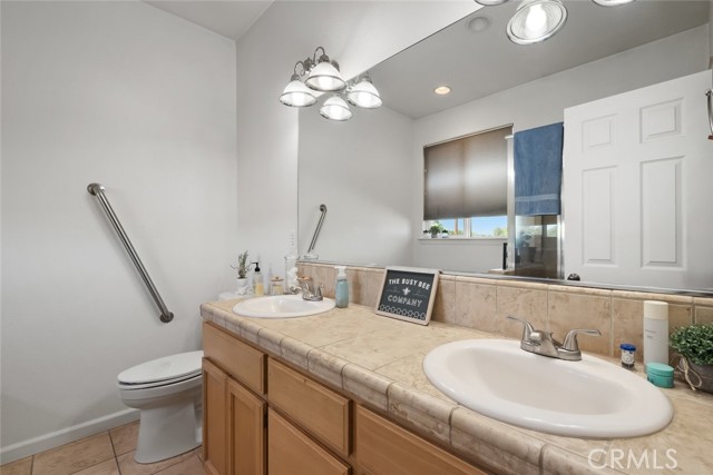 Detail Gallery Image 17 of 33 For 4575 Whispering Oak Way, Paso Robles,  CA 93446 - 4 Beds | 2 Baths
