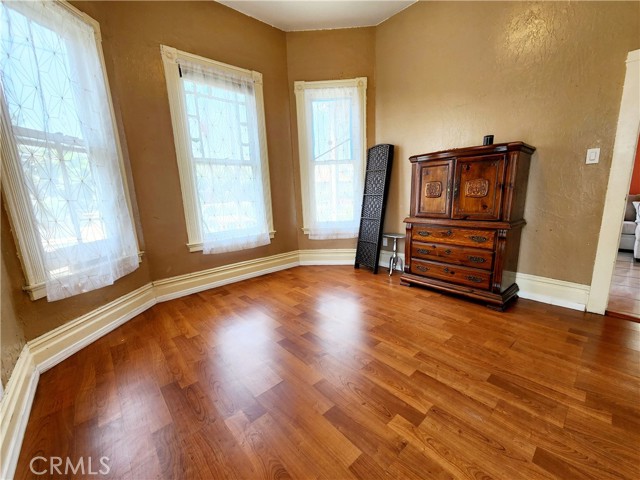 1734 S Burlington Avenue, Los Angeles, CA, 90006 1734 S Burlington Avenue, Los Angeles, CA, 90006
