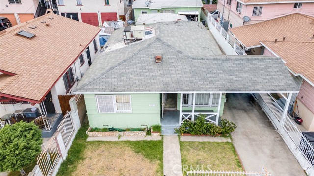 1257 E 76th Place, Los Angeles CA: https://media.crmls.org/medias/b291a661-be05-4f56-8f56-769e663e9bfc.jpg