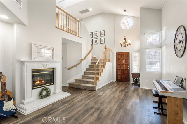 Detail Gallery Image 4 of 29 For 40108 Villa Venecia, Temecula,  CA 92591 - 4 Beds | 2/1 Baths