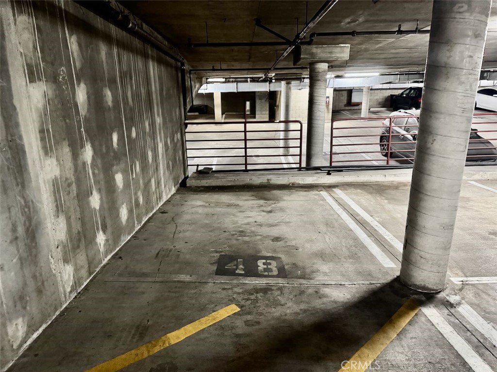 https://media.crmls.org/medias/b292ad42-26bc-4202-8a47-2f3c9770a730.jpg?preset=X-Large