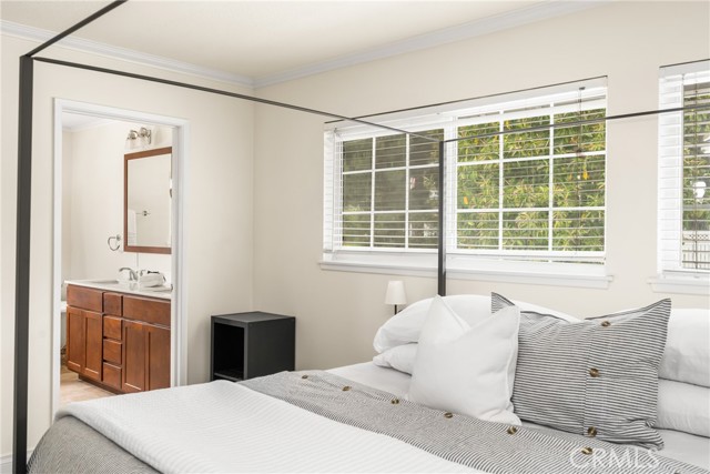 19201 Barrett Lane, North Tustin CA: https://media.crmls.org/medias/b2930dce-dff9-4459-be11-8fe2e9335f5e.jpg