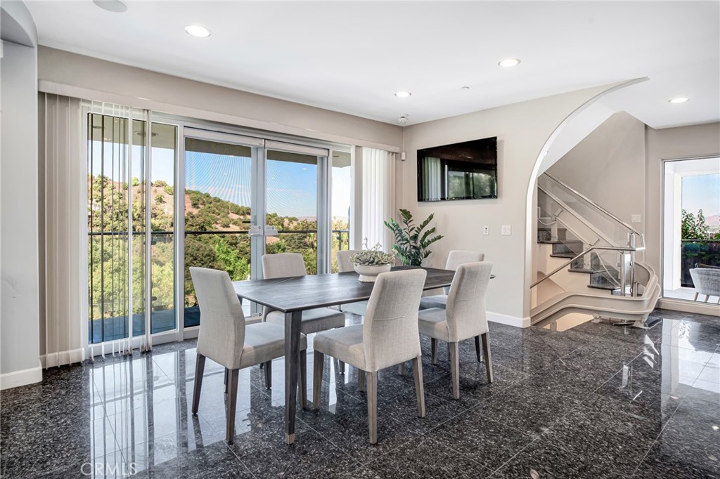 14721 Round Valley DriveSherman Oaks img 24