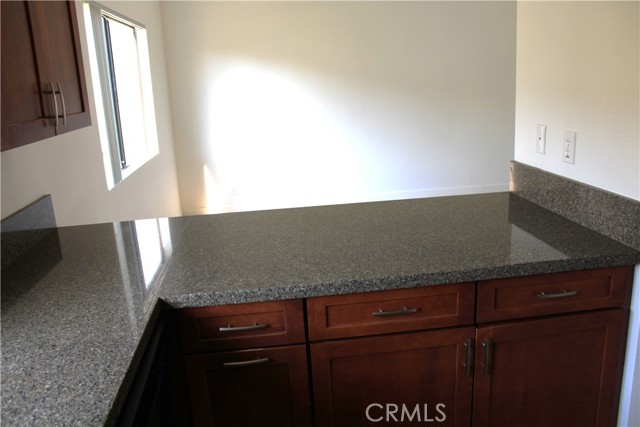 24 Woodgrove, Irvine CA: https://media.crmls.org/medias/b29483fc-adcf-4e5a-9d30-5f485ffb09ae.jpg