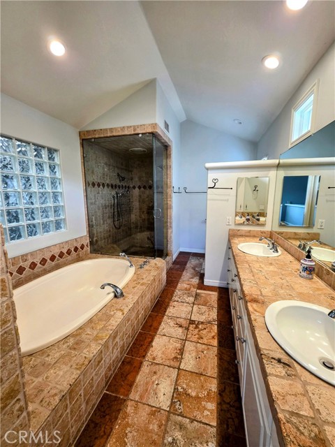 427 Orlena Avenue, Long Beach CA: https://media.crmls.org/medias/b294d565-2599-4604-8ae0-e4546d40cdb9.jpg