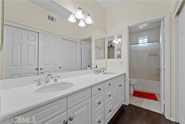 38 Stepping Stone, Irvine CA: https://media.crmls.org/medias/b294f9e4-7a5c-41e2-85c9-b542eada6ca7.jpg