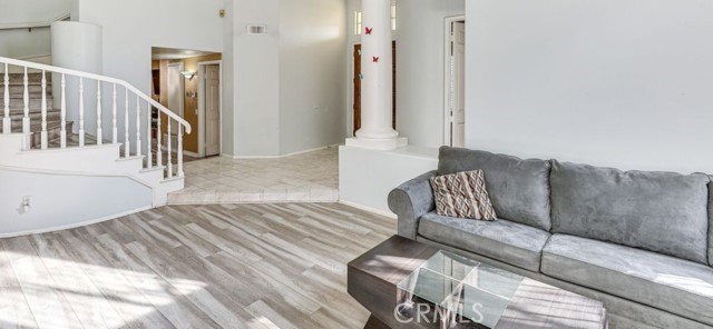 Detail Gallery Image 12 of 39 For 1020 La Salle Cir, Corona,  CA 92879 - 4 Beds | 3 Baths