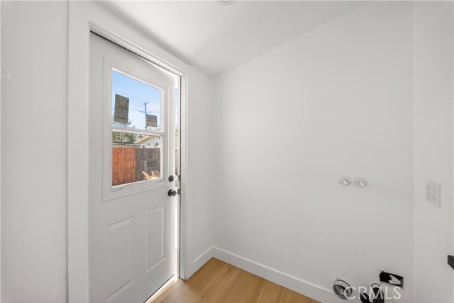 Detail Gallery Image 35 of 37 For 211 N Resh, Anaheim,  CA 92805 - 3 Beds | 3 Baths