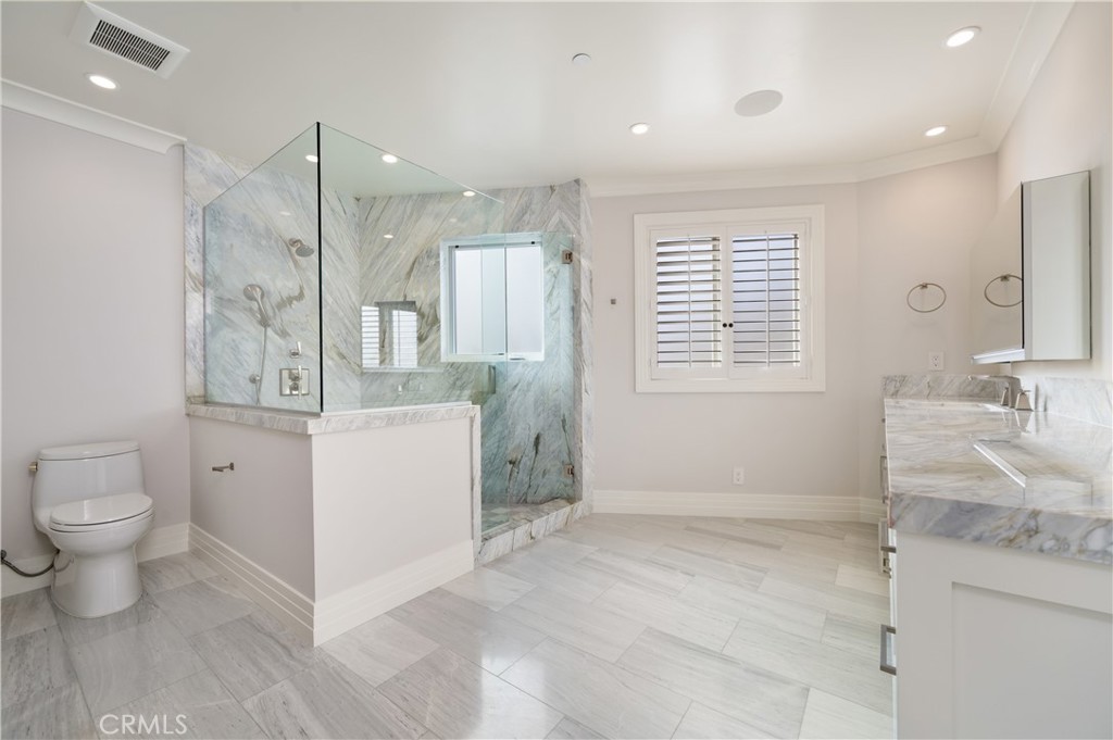 B299112f 27bb 4a81 9069 Bd11a684399f