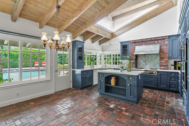 Detail Gallery Image 14 of 62 For 9451 Brewer Way, Villa Park,  CA 92861 - 4 Beds | 3 Baths