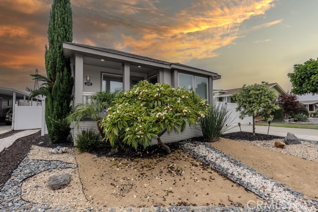 Detail Gallery Image 3 of 50 For 3595 Santa Fe Ave #278,  Long Beach,  CA 90810 - 3 Beds | 2 Baths