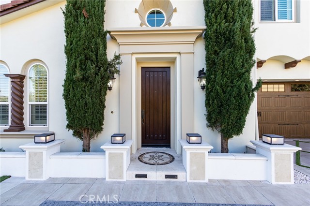 18 Elissa, Ladera Ranch CA: https://media.crmls.org/medias/b29b844a-56f4-4b76-8cb5-fc58eb3143c8.jpg