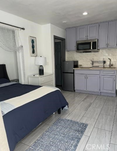 Detail Gallery Image 4 of 13 For 1359 Glen Ave, Pomona,  CA 91768 - 0 Beds | 1 Baths