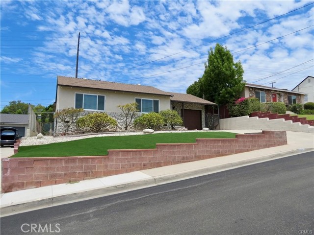 401 West Doncrest