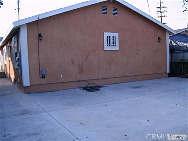 Detail Gallery Image 4 of 4 For 5510 Compton Ave, Los Angeles,  CA 90011 - 4 Beds | 2 Baths
