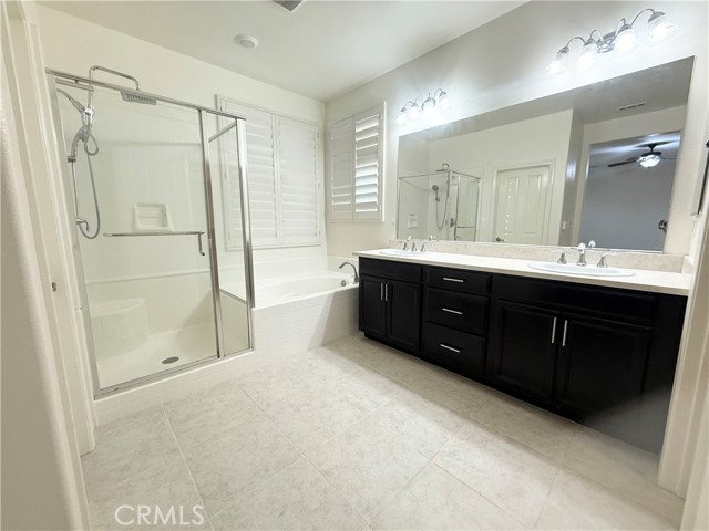 28309 Camino Del Arte Drive, Valencia CA: https://media.crmls.org/medias/b29cecf1-36a9-485f-ba7a-d18c68dc0fbd.jpg