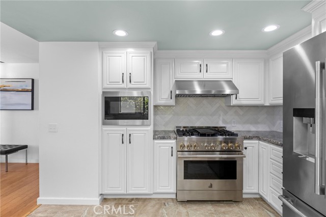 Detail Gallery Image 7 of 27 For 2630 Maple Ave, Morro Bay,  CA 93442 - 3 Beds | 3 Baths