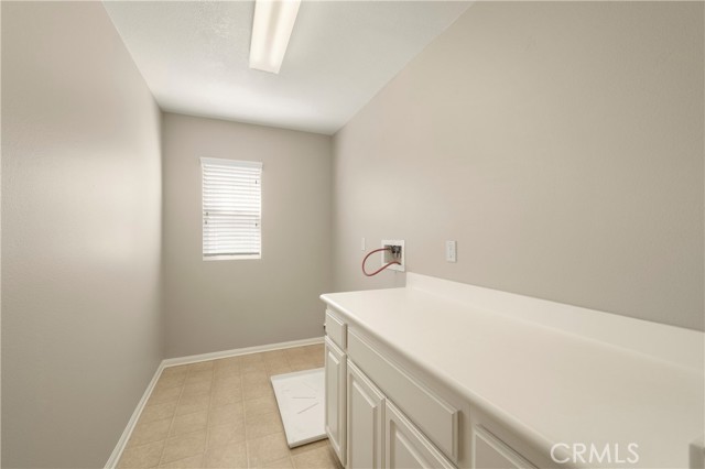 Detail Gallery Image 32 of 48 For 1427 Butterfly Ct, Hemet,  CA 92545 - 5 Beds | 3/1 Baths