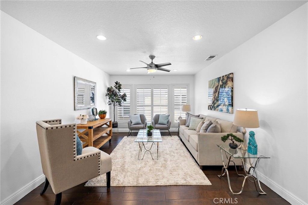 MLS #OC26150407 image #33