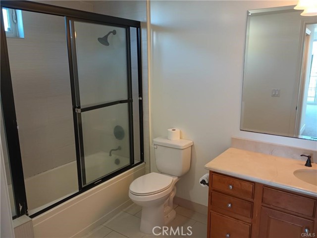 Detail Gallery Image 17 of 23 For 837 N Hudson Ave #305,  Los Angeles,  CA 90038 - 2 Beds | 2 Baths