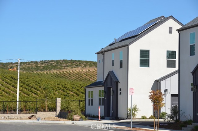 Front Image Thumbnail for CRPW25270289