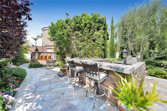 3121 Corte Linda, Newport Beach CA: https://media.crmls.org/medias/b2a20a69-eb6c-4ae8-a288-ac9b2a298ab1.jpg