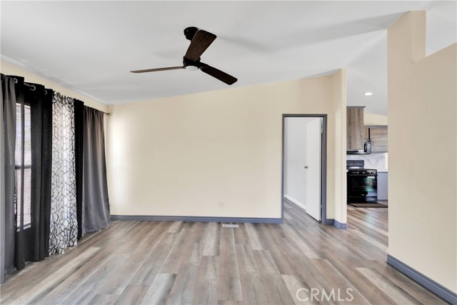 Detail Gallery Image 18 of 50 For 32252 Emerald Rd, Lucerne Valley,  CA 92356 - 4 Beds | 2 Baths