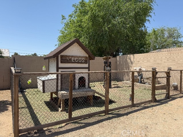 Detail Gallery Image 34 of 42 For 17857 Main St, Hesperia,  CA 92345 - 4 Beds | 3 Baths