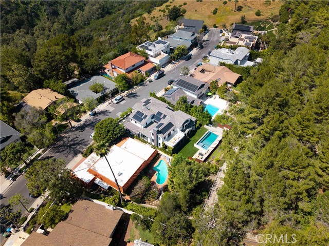 Detail Gallery Image 15 of 59 For 2520 La Condesa Dr, Los Angeles,  CA 90049 - 5 Beds | 6 Baths