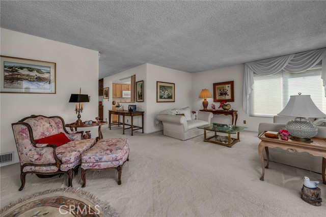 641 13th Street, Manhattan Beach, California 90266, 4 Bedrooms Bedrooms, ,1 BathroomBathrooms,Residential,Sold,13th,SB22214141