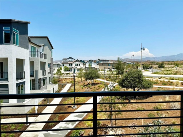 Details for 283 Lynx  , Irvine, CA 92618