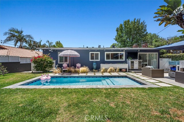 7135 W 91st Street, Los Angeles CA: https://media.crmls.org/medias/b2a4fdc2-8457-43f6-9744-959f0e6ae7fc.jpg