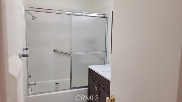 Detail Gallery Image 14 of 30 For 288 S Oak Knoll Ave #8,  Pasadena,  CA 91101 - 2 Beds | 2 Baths