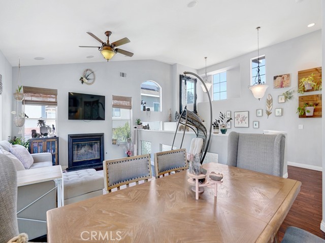 Detail Gallery Image 13 of 38 For 15 Dusty Trl, Trabuco Canyon,  CA 92679 - 3 Beds | 2/1 Baths