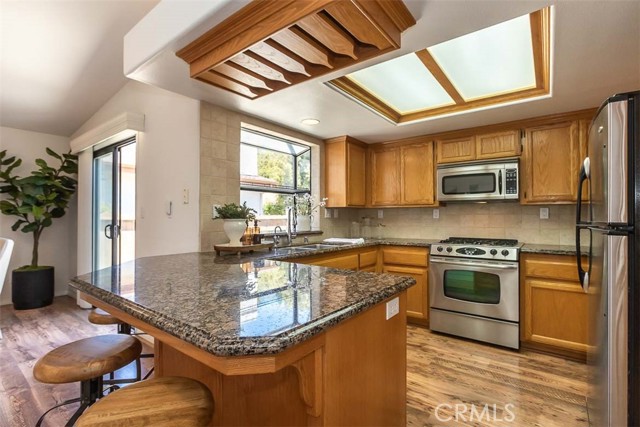 Detail Gallery Image 12 of 33 For 140 Irish Way, Pismo Beach,  CA 93449 - 3 Beds | 2 Baths