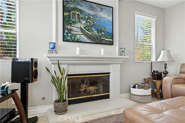 51 Corte Madera, Lake Elsinore CA: https://media.crmls.org/medias/b2a7b7bb-24ba-45bb-ae3f-cf93ad3fd662.jpg