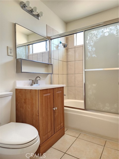 Image 34 of 38 For 9116 Palm Street