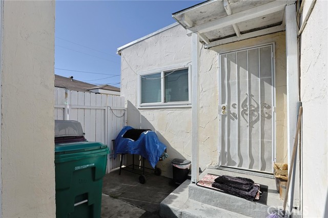 Detail Gallery Image 24 of 51 For 410 E 60th St, Long Beach,  CA 90805 - – Beds | – Baths