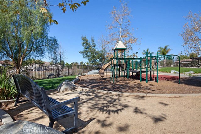 Detail Gallery Image 41 of 45 For 17648 Fan Palm Ln, Riverside,  CA 92503 - 4 Beds | 2 Baths
