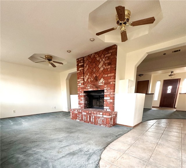 Detail Gallery Image 13 of 26 For 13005 Greensboro, Victorville,  CA 92395 - 3 Beds | 2 Baths