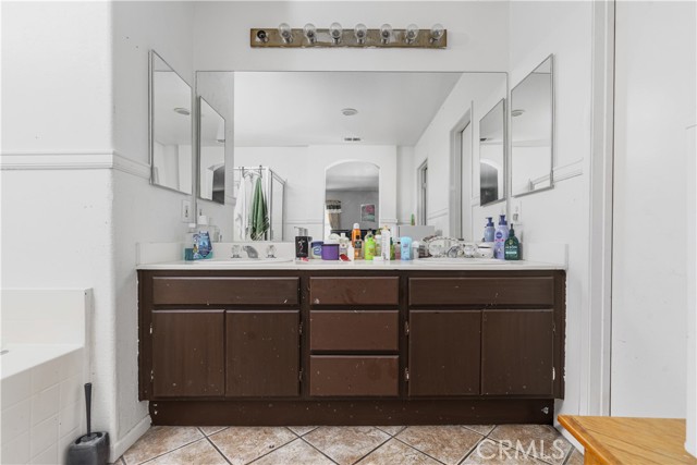 Detail Gallery Image 14 of 30 For 260 Mahogany, San Jacinto,  CA 92582 - 4 Beds | 2/1 Baths