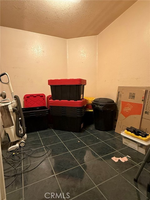 Detail Gallery Image 12 of 35 For 18284 9th St, Bloomington,  CA 92316 - 3 Beds | 2 Baths