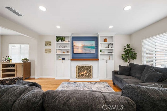 Detail Gallery Image 7 of 39 For 6136 Candor St, Lakewood,  CA 90713 - 3 Beds | 1/1 Baths