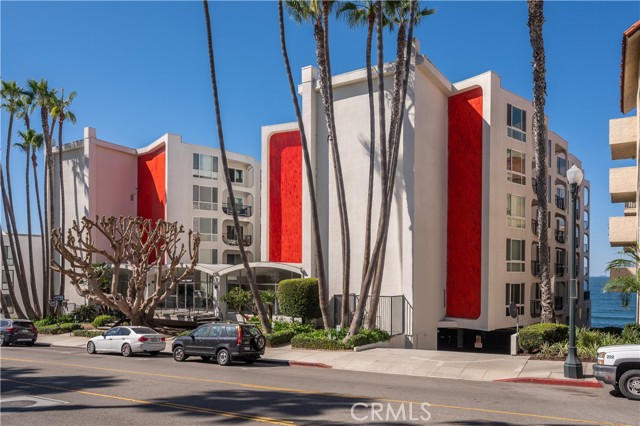 565 Esplanade, Redondo Beach, California 90277, 1 Bedroom Bedrooms, ,1 BathroomBathrooms,Residential,Sold,Esplanade,SB23142928