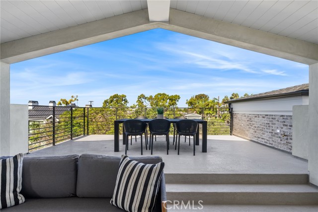 Detail Gallery Image 58 of 64 For 516 Acacia, Corona Del Mar,  CA 92625 - 4 Beds | 4/2 Baths